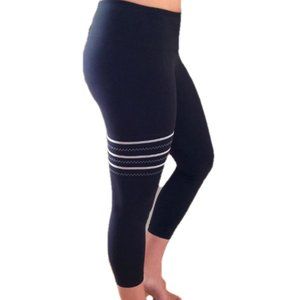 Sarah Todd Activewear Go Tribal Capri Leggings S‎